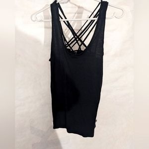 ⚡4 for $50⚡Black Fabletics top